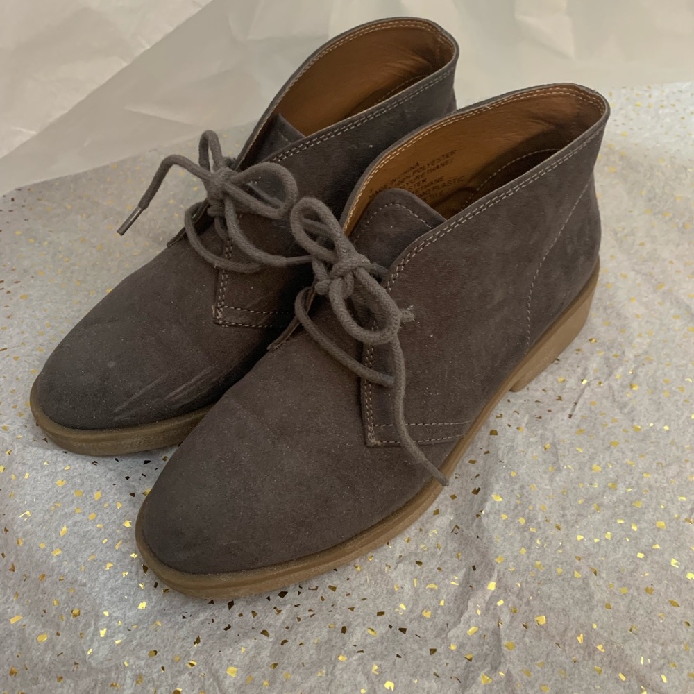 AE laced casual shoe🌟